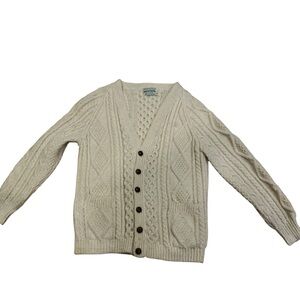 Vtg 70s wool hand knitted in Scotland women’s beige chunky knit fisherman cardig